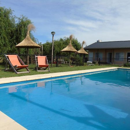 Aitue Bungalows Gualeguaychú Exteriér fotografie