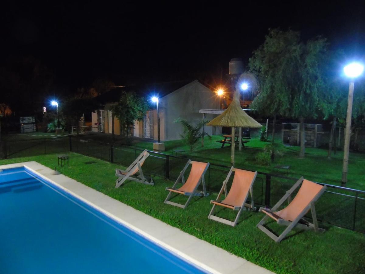 Aitue Bungalows Gualeguaychú Exteriér fotografie